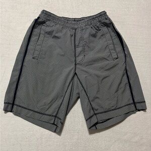 Lululemon Pace Breaker Line 9" Plaid Shorts Size Small